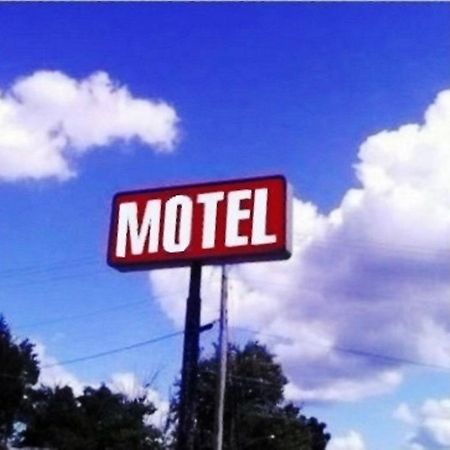 Dry Ridge Motor Inn Екстериор снимка